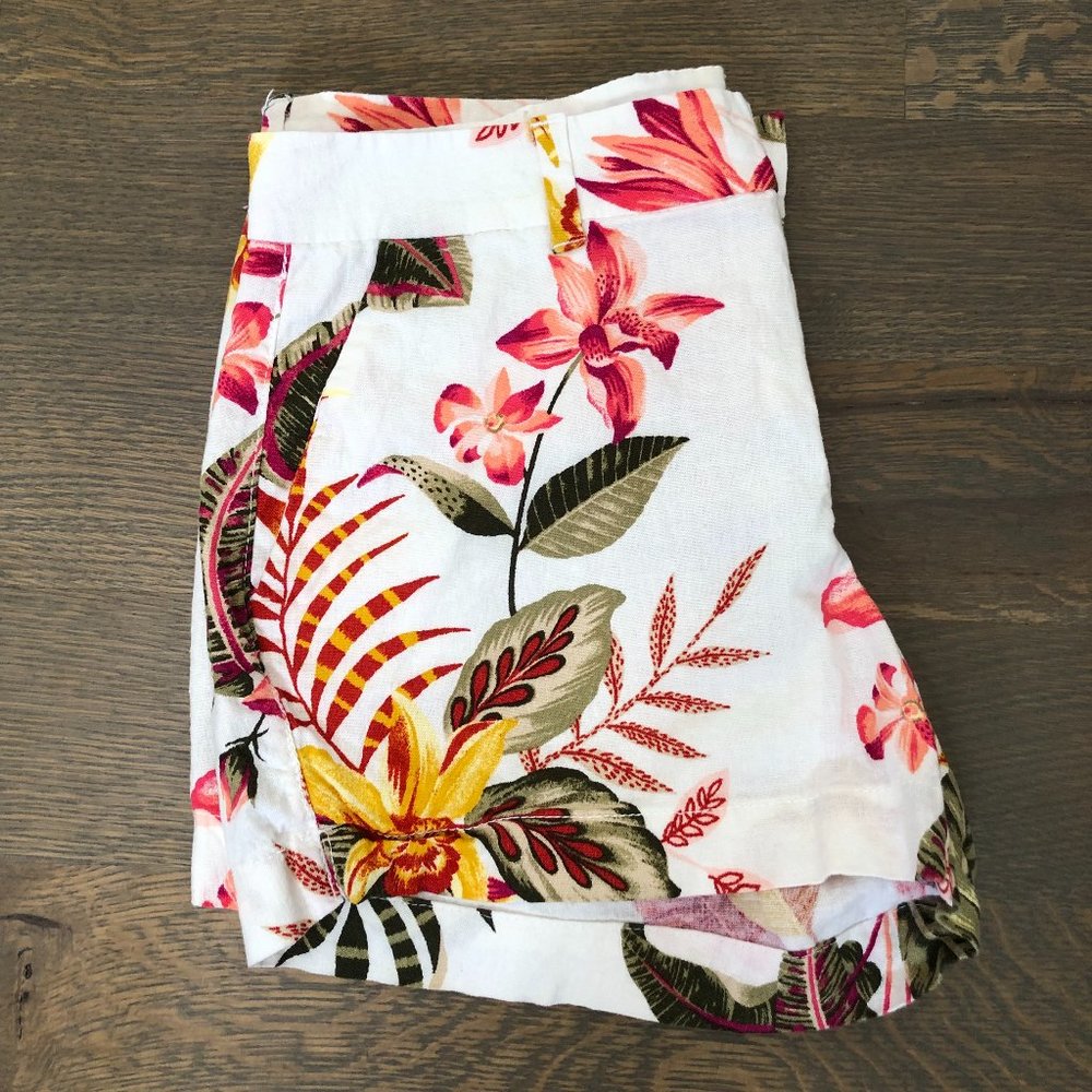 Old Navy Everyday Midrise Shorts - Tropical Print - Size 6